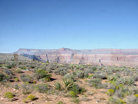 Per Hubschrauber im Grand Canyon